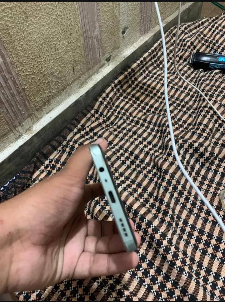 REALME NOTE 60X 5