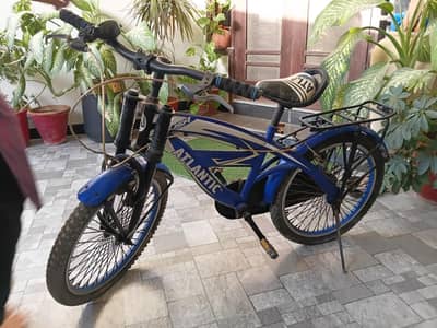Aluminium Cycle for sale like new