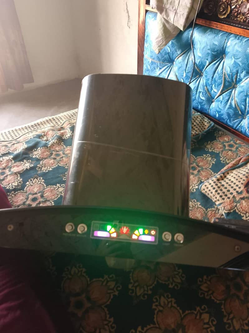 range hood 1