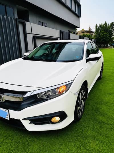 Honda civic 2019 vti oriel prosmatic excellent condition