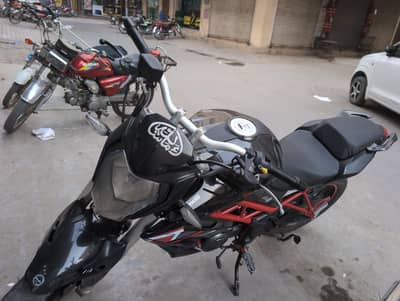 Benelli 150i tnt
