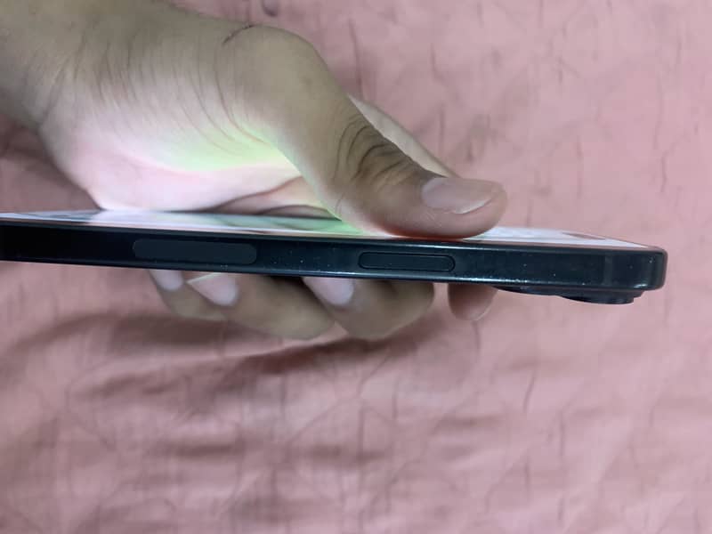 Iphone 15 2