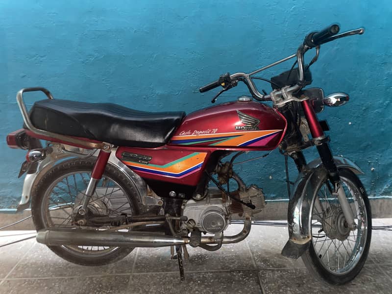 CD 70 2012 Model 1