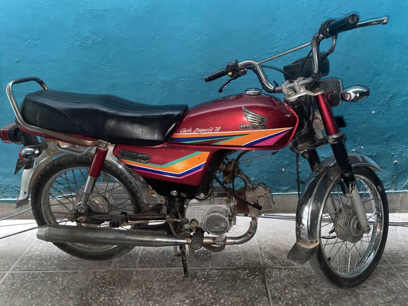CD 70 2012 Model 4