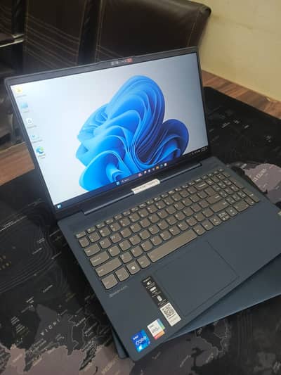 Lenovo IdeaPad 5 82FG Core i7 1165G7 Intel Iris Xe Graphics 12GB 256G