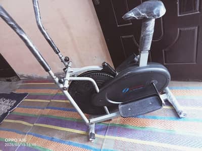 Elliptical Exercise cycle by Hydro Fitness company