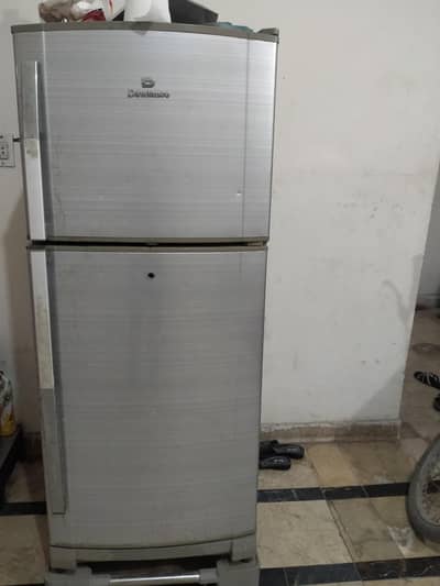 Dawalance refrigerator Ok condition