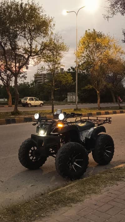 BIG BIKE 250CC