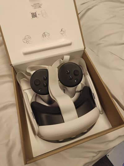 Meta Quest 3 [128GB] - Like New - Complete Box & Accessories