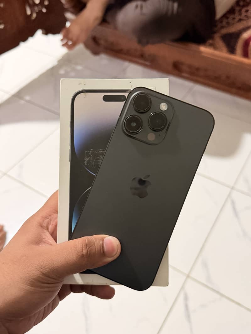 Iphone 14 pro max 0