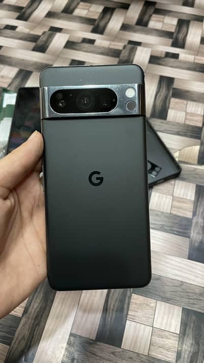 Google Pixel 8 Pro PTA Approved 12/128gb only screen crack not panel