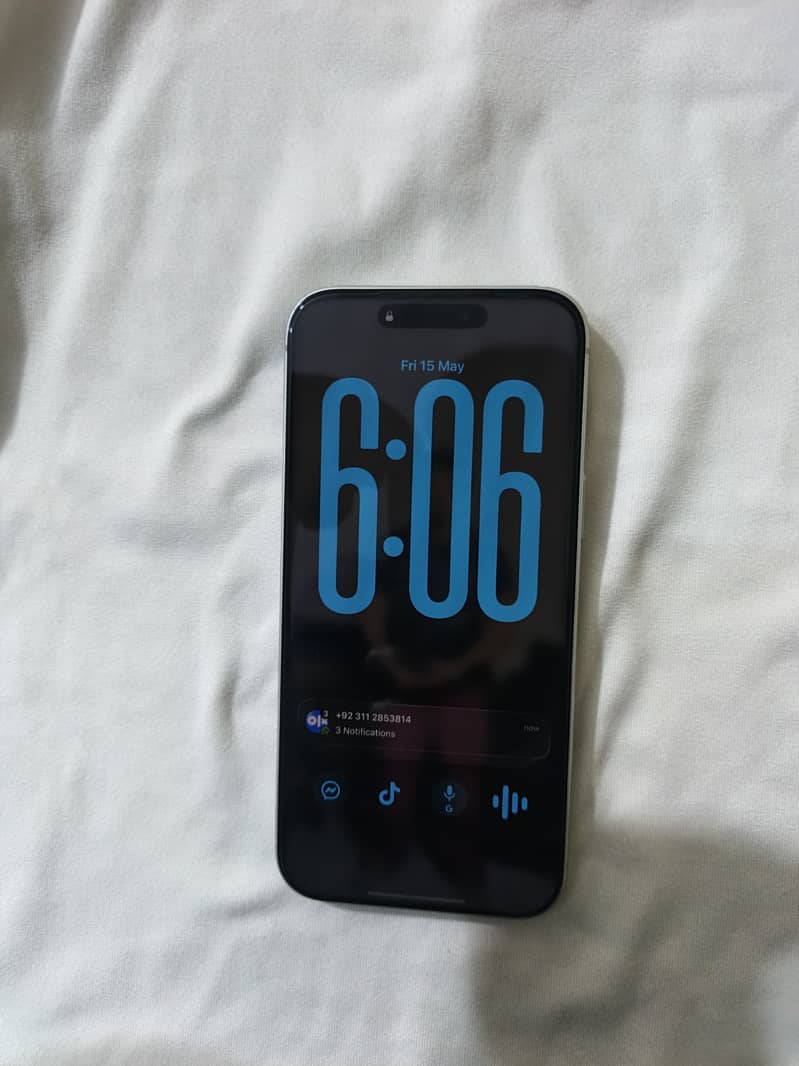 iPhone 17 Pro Max – PTA Approved | Complete Box 7