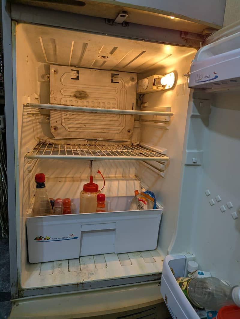 Refrigerator 3