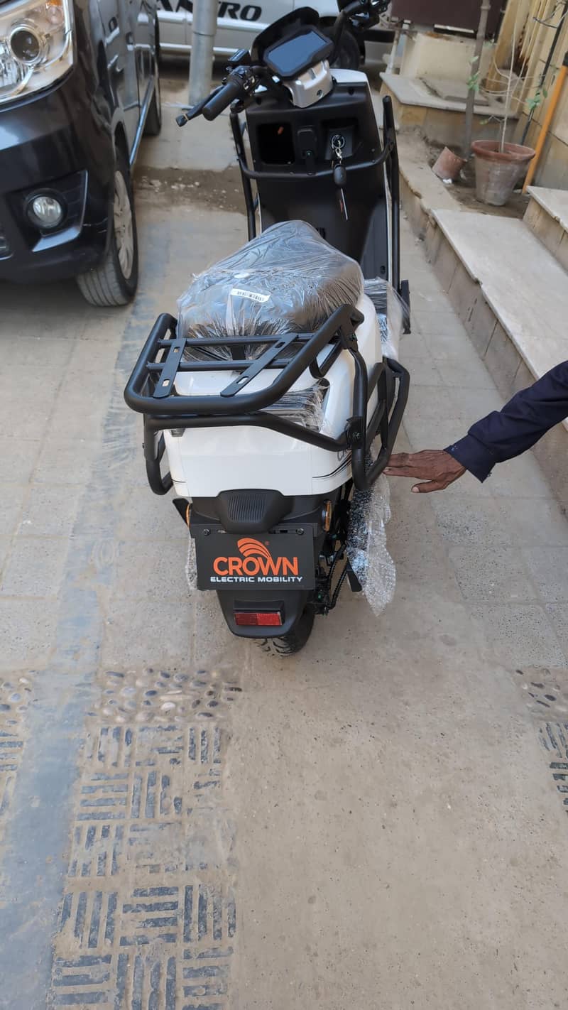 crown flash pro 2