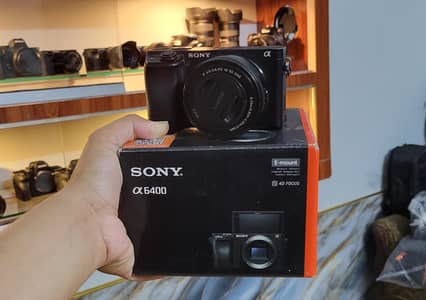 Sony a6400 (Sony 16-50mm oss)