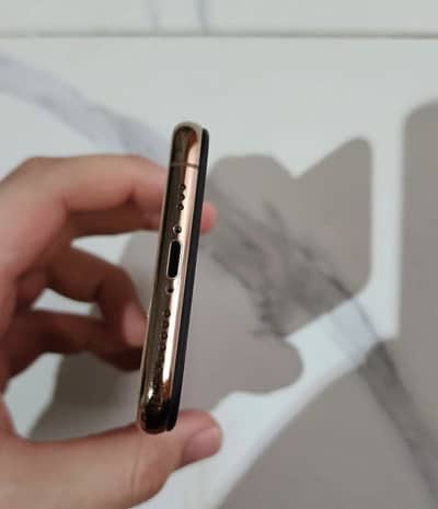 I phone xs
