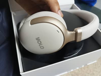 New Pin pack  Head fone YOLO Model focus
