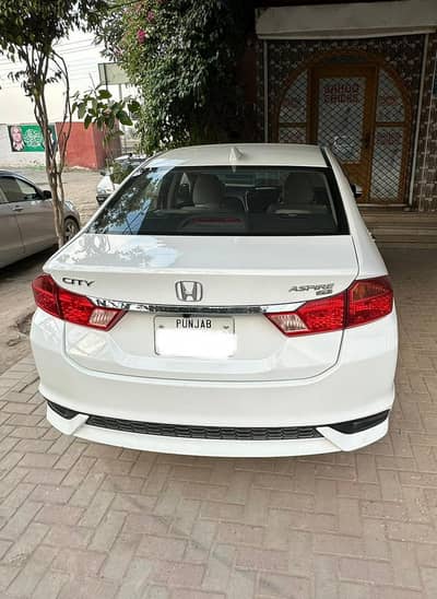 Honda city aspire full option