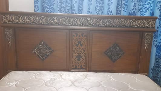 Complete bed room set