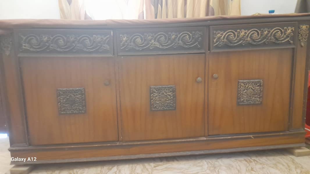 Complete bed room set 11