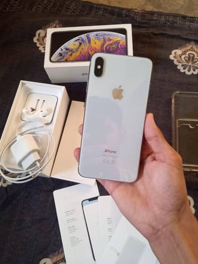 iphone x 64 gb non PTA My WhatsApp number 0370.7634975