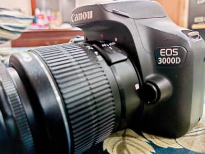 canon 3000d dslr camera with 18-55 lens brand new condition