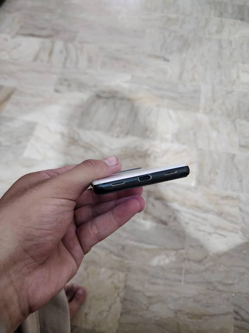 Google pixel 6a 1