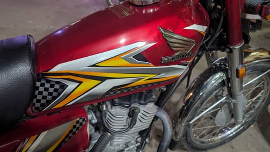 Honda 125 model sep 24 sticker 25