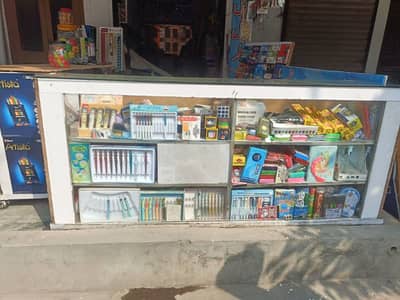 2 counter and 3 shop racks
