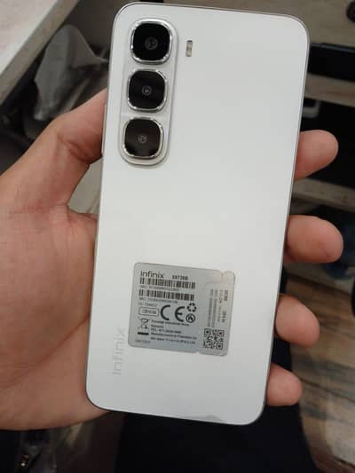 Infinix hot 60i 6/128 with 10/10 condition