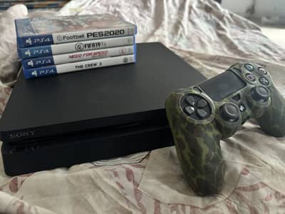 PS4 - PlayStation