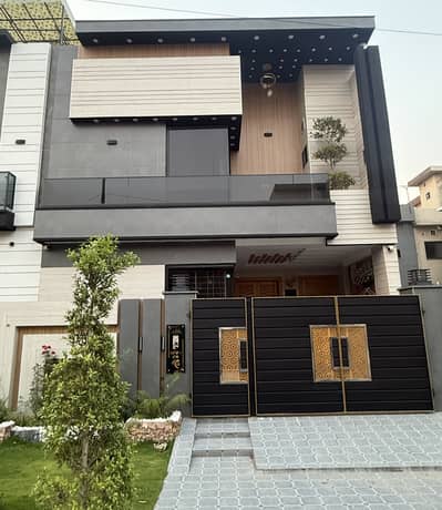 5 Marla Brand New House Available For Rent