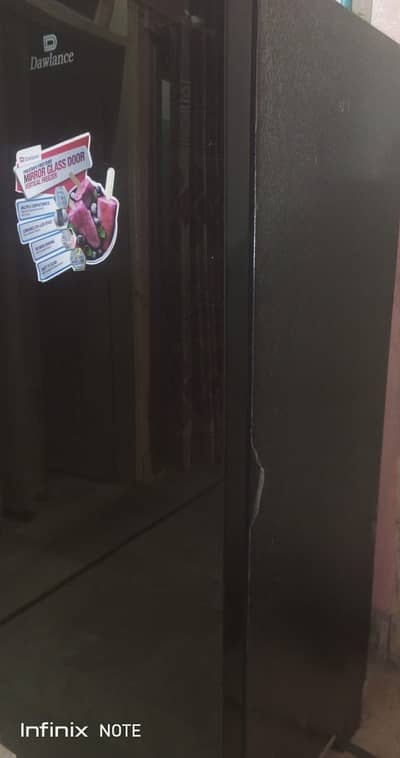 DAWLANCE VERTICLE FREEZER