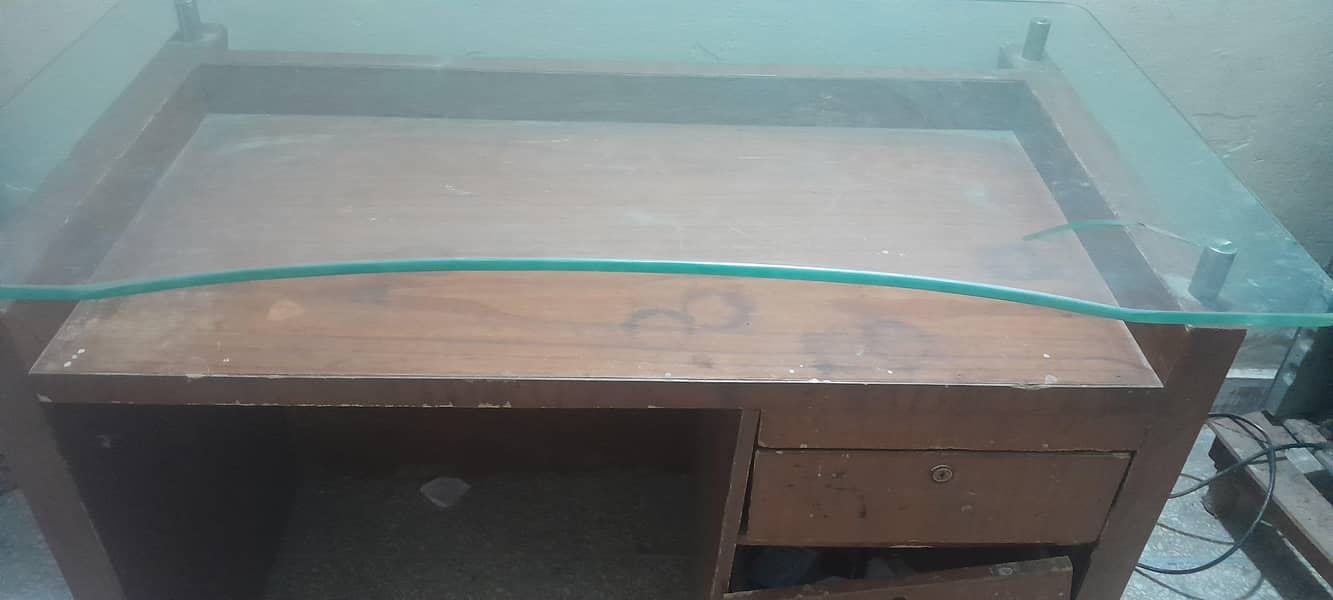 workstation Tables 1