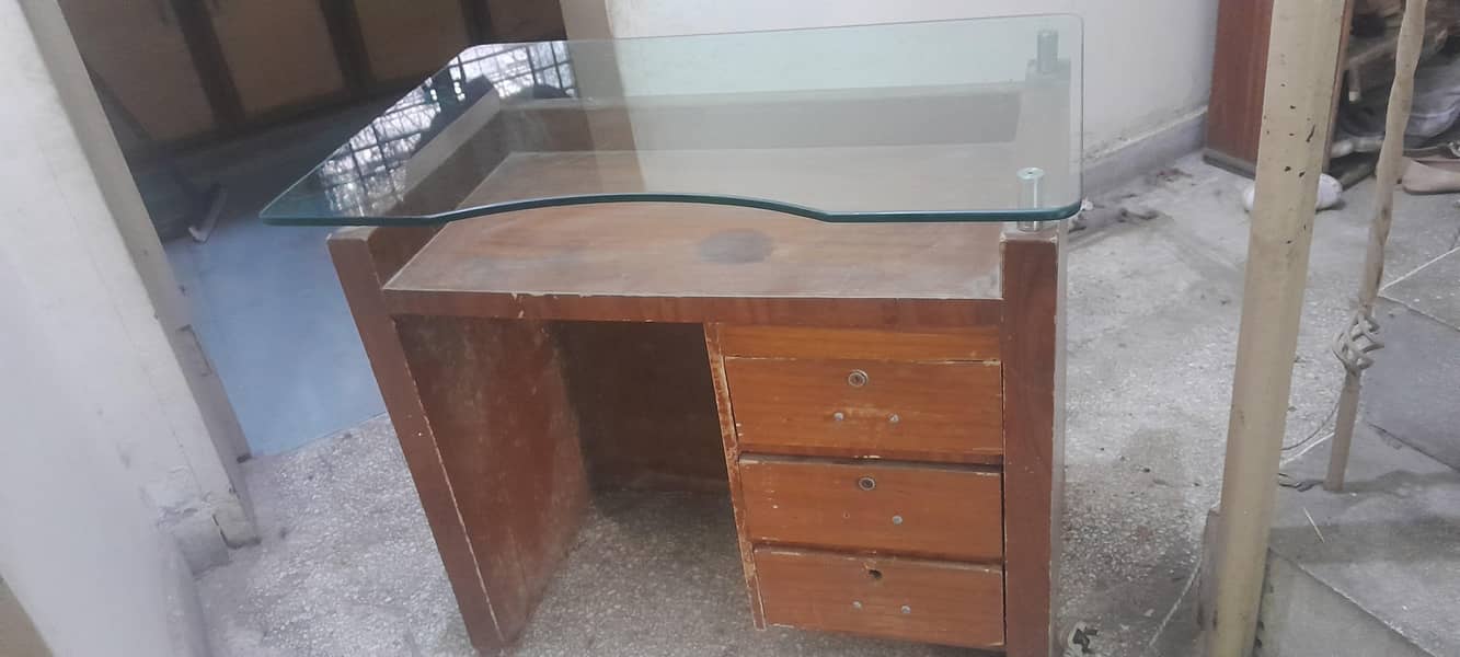 workstation Tables 4