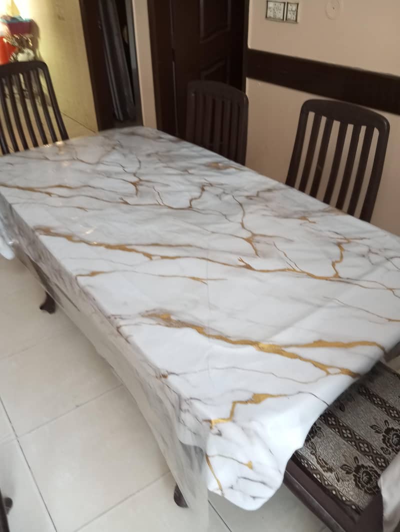 6 seater dining table 0
