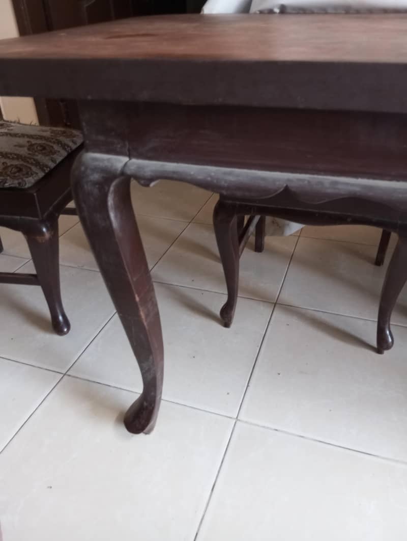 6 seater dining table 2
