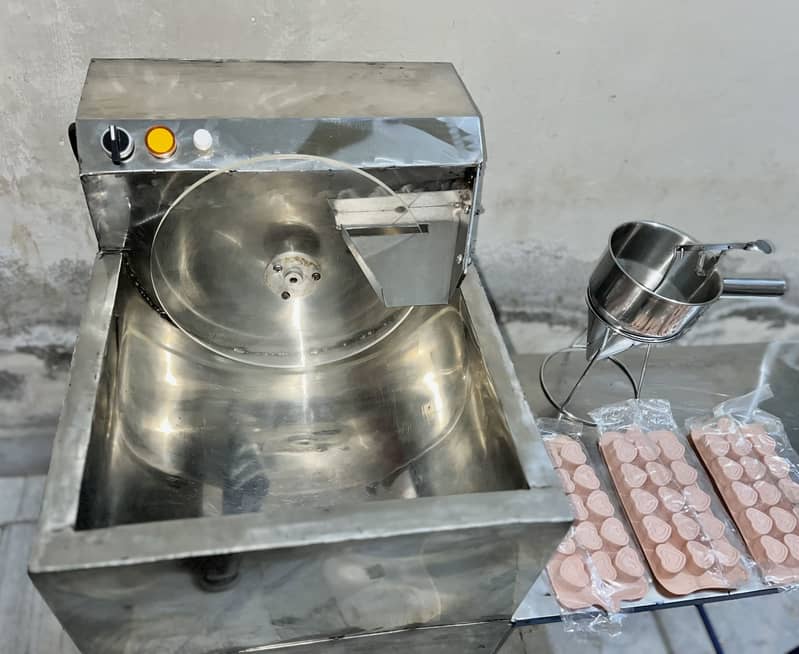 Chocolate machine 2