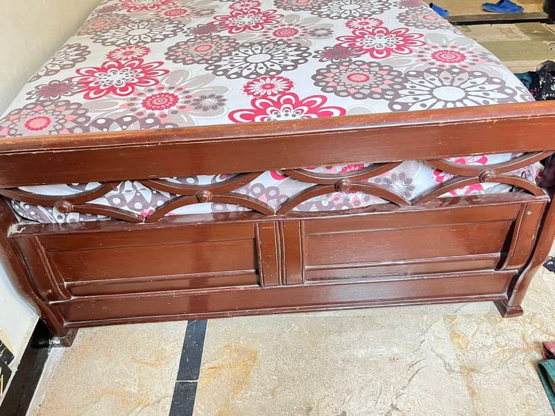 Single bed 3
