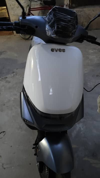 evee s1 just 3 days used urgently