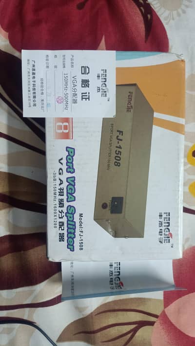 VGA Port Splitter 8-ports for PC Computer, Laptops & Lcd