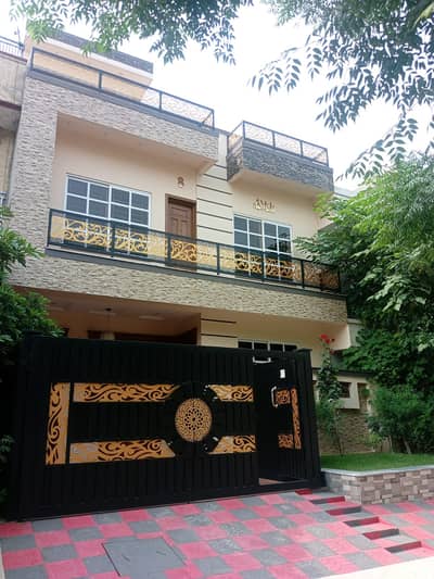 G-13 25x40 Brand new House available for sale