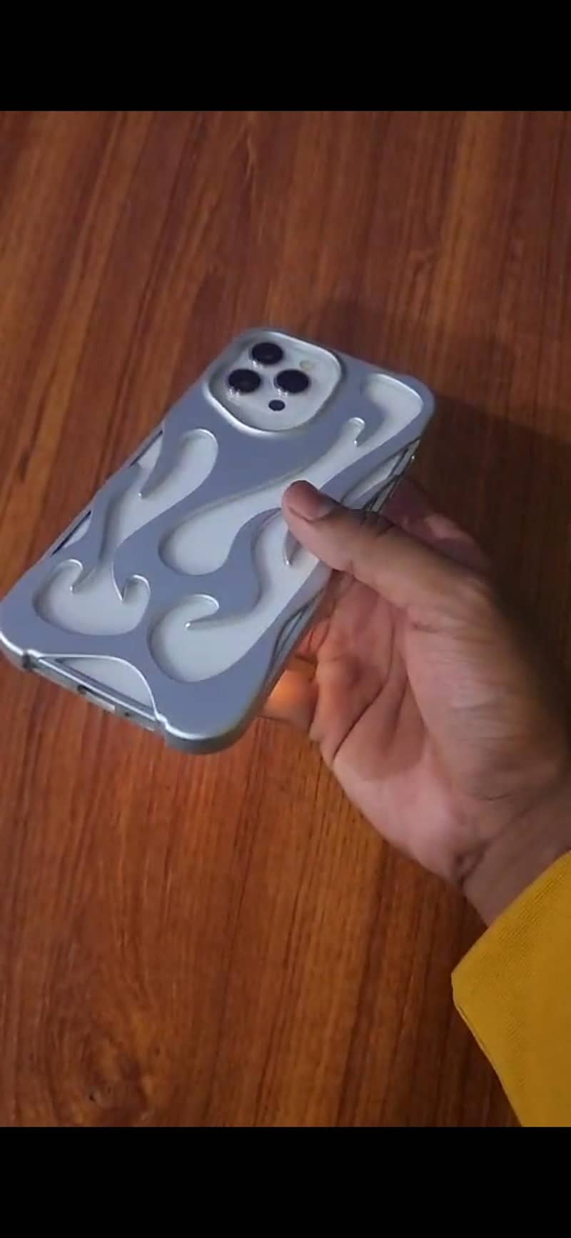 Iphone 12 pro max 4