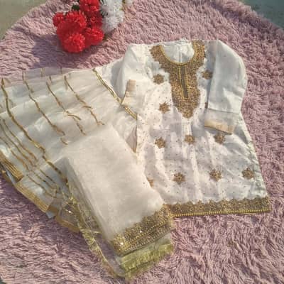 Fancy dresses female