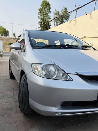 Honda city 2005