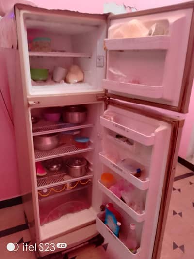 Dawlance Refrigerator – Used but Working Perfect,