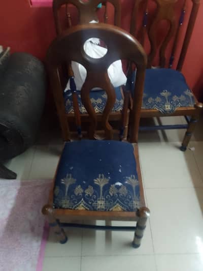 4 wooden chair for sale