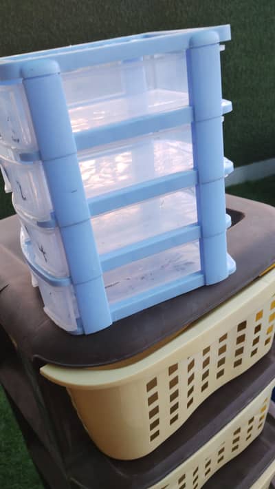 Plastic drawers for kids / makeup /multi purpose drawer and cabinets