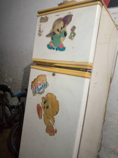 Refrigerator