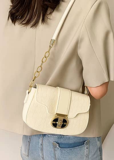 bags / ladies bags / bagpack / Cross Bag